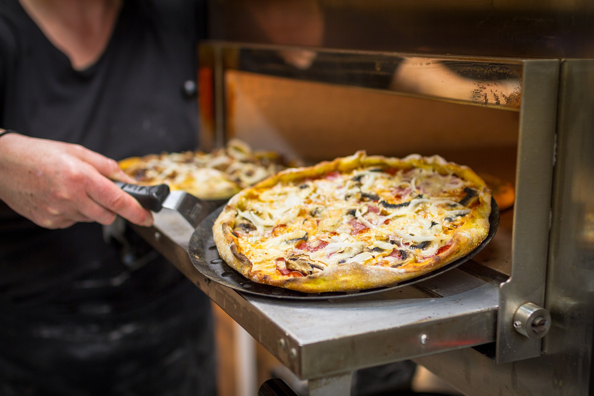 CORSO DI FORMAZIONE GRATUITO CON RILASCIO DI QUALIFICA di “PIZZAIOLO” [Iscrizioni chiuse]